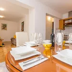 Pavla With Pool Apartman Zadar