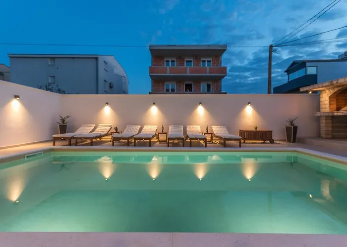 Διαμέρισμα Pavla With Pool *